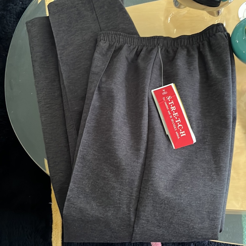 Kathy Daniels stretch Sweatpants Small NWT